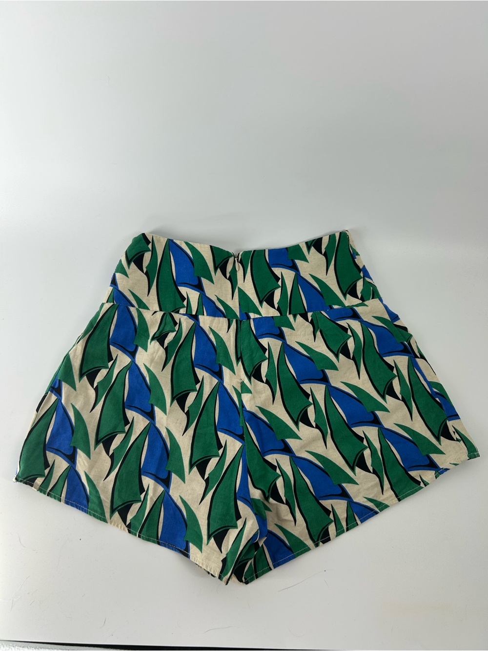 Zara Green Blue and Cream Printed Shorts Set - Picture 5 of 12